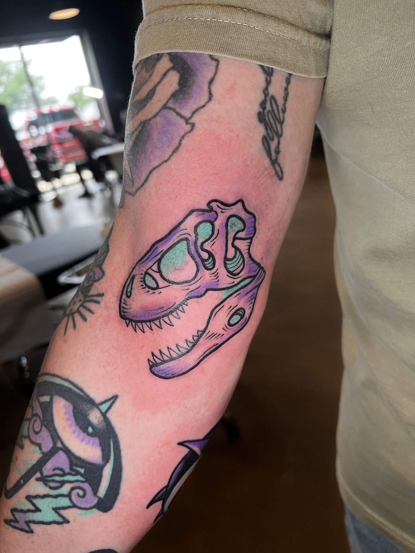 Dino skull